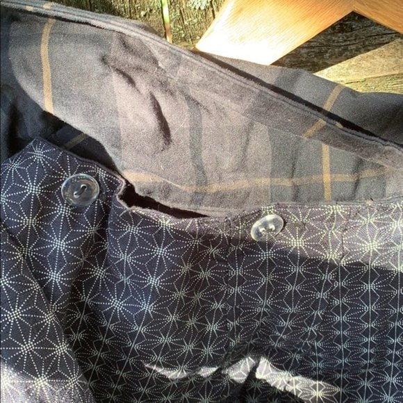 Dear Creatures plaid cape with hood - Picture 12 of 13